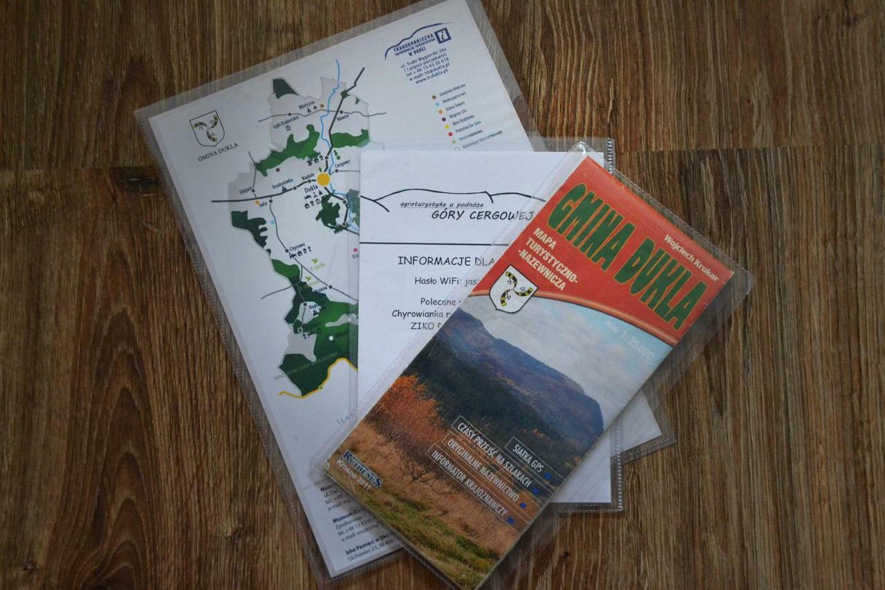 Agroturystyka U Podnoza Gory Cergowej 杜克拉 外观 照片